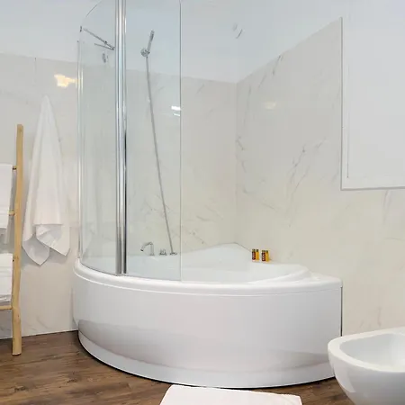 Ugo Jacuzzi * Bolonia