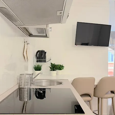 Ugo Jacuzzi Apartament